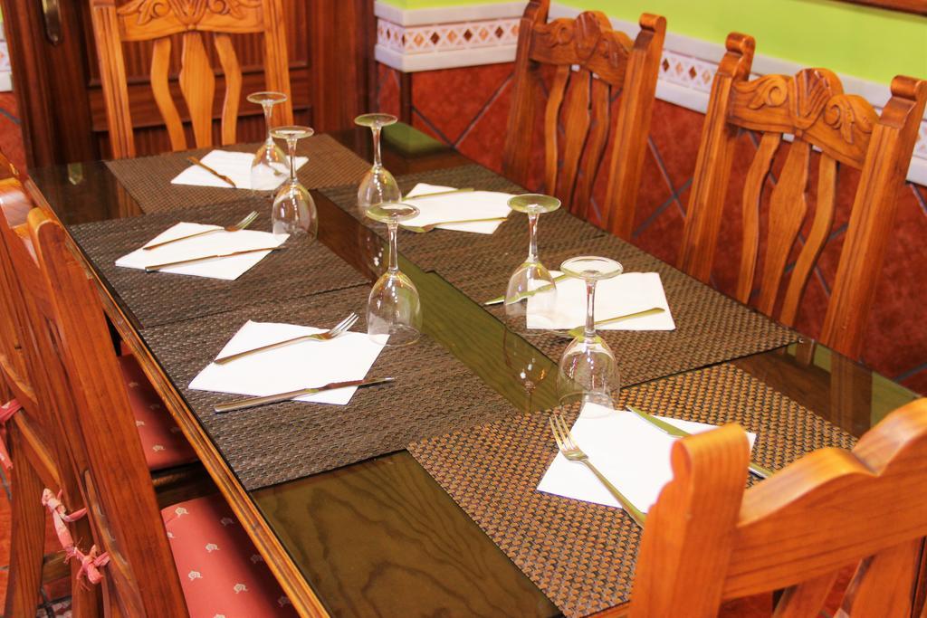Hostal La Zamora Carcabuey المظهر الخارجي الصورة